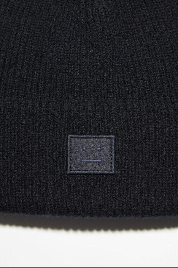 Small Ribbed Beanie Black For Sale