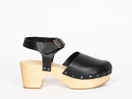 Leather Clogs Black Online Sale