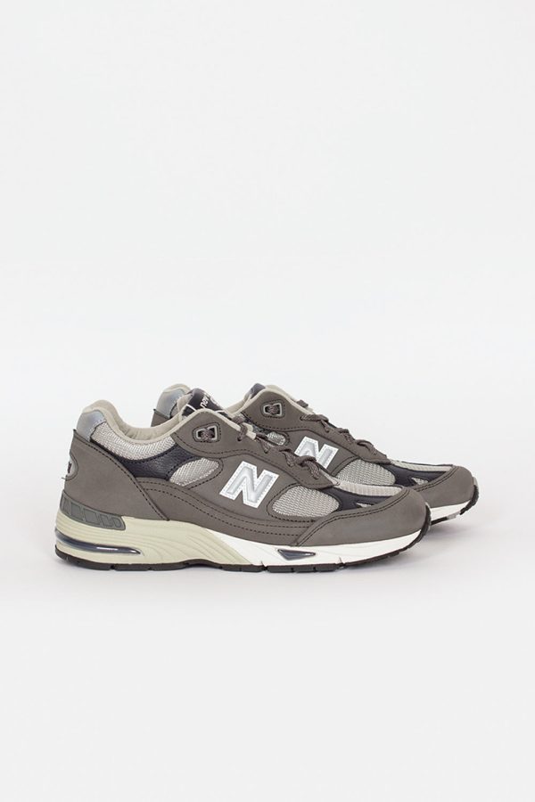 W991GNS Sneaker Castlerock Grey Navy Supply