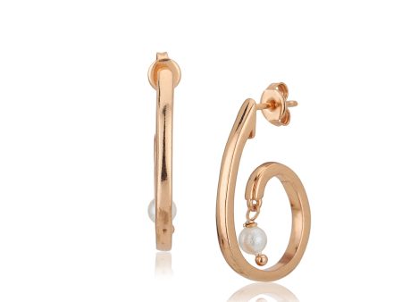 Carlton London 18Kt Rose Gold Plated  Half Hoop Earrings With Pearl Online