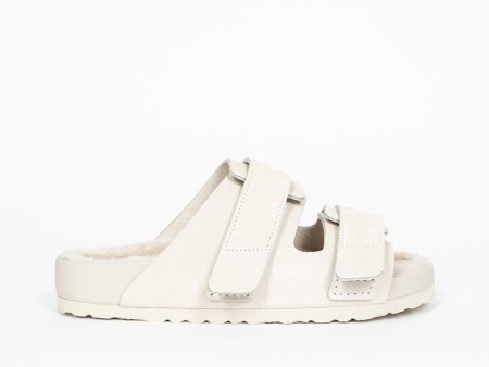 Uji VL Cazador Shearling Sandal Powder Fashion