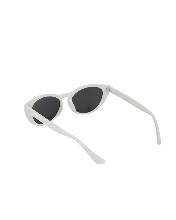 White Toned With Uv Protected Lens Cateye Sunglass For Women Online Hot Sale