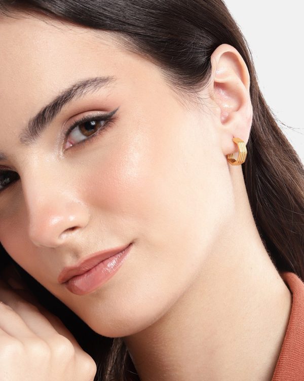 18kt Gold Plated Half Hoop Earring Online Sale