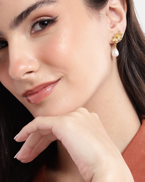 18kt Gold Plated with Pearl Floral Drop Earring Online now